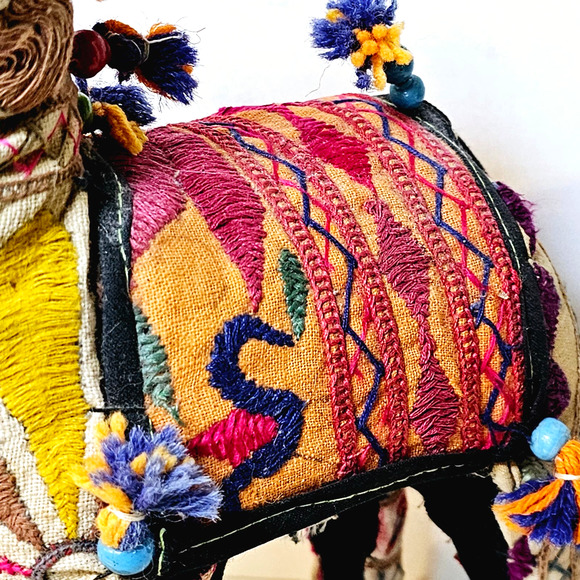 Vintage Mid Century Indian Rajasthani Patchwork Embroidery Folk Art Horse - Picture 6 of 10